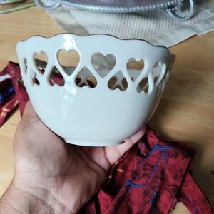 Beige Lenox Heart Cutout Bowl